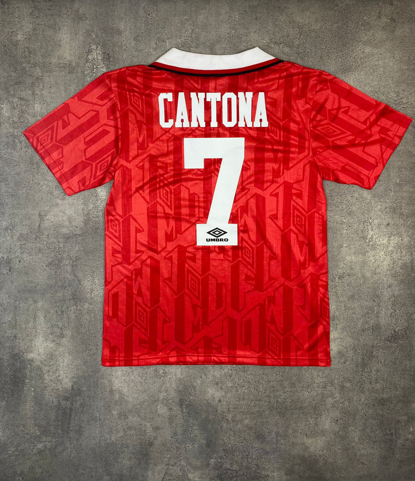 Manchester United 92/94 home jersey
